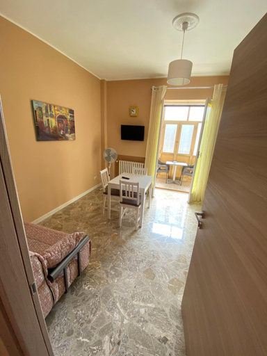 Others 5, B&B Amores, Barletta-Andria-Trani