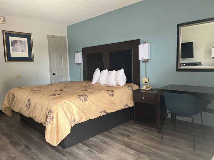 Bedroom 2, American Inn - Pontotoc, Pontotoc