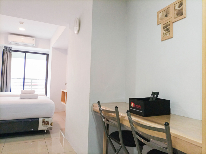 Living area 4, Luxurious Studio At De Prima Apartment, Medan