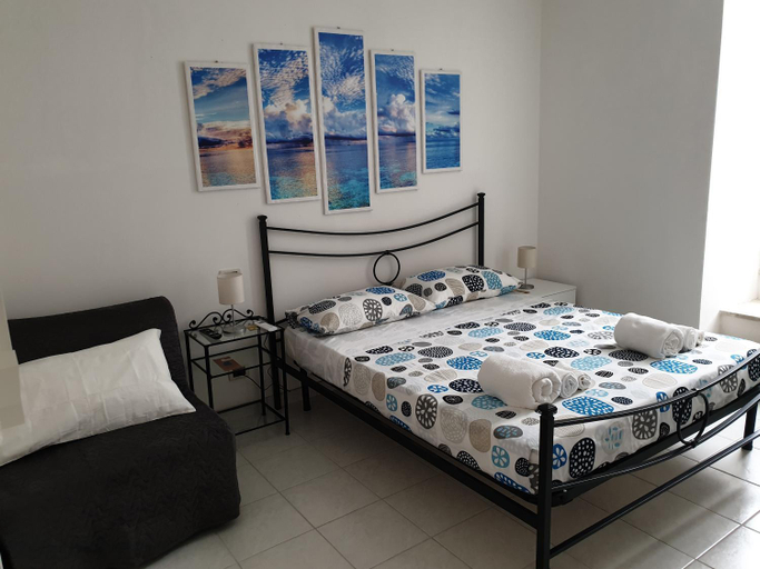 Others 4, B&B "il Vicoletto", Latina