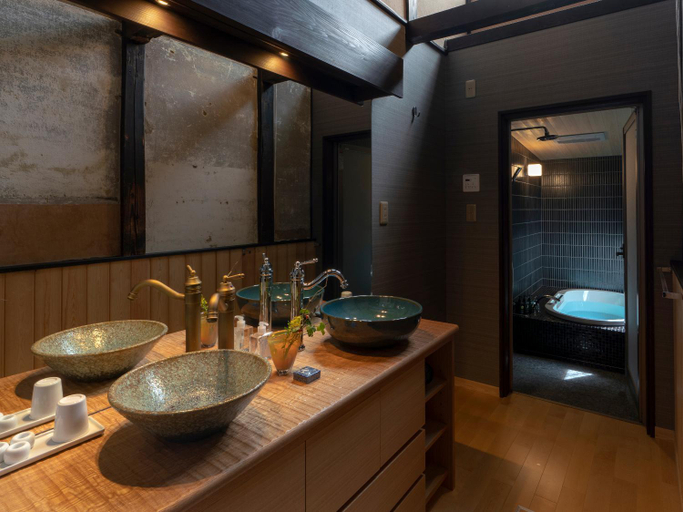 Bathroom 4, Gion Shirakawa Kouki, Kyoto