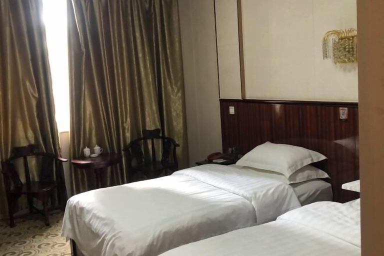 Bedroom 3, Long Yin Tang Hotel, Zhengzhou