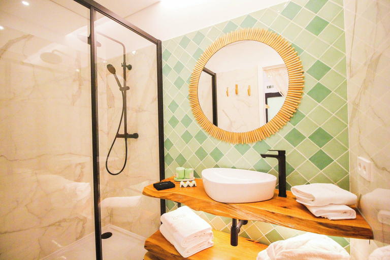Bathroom 4, The Lost Garden, Vila Nova de Gaia
