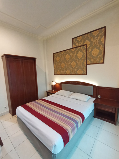 Bedroom 12