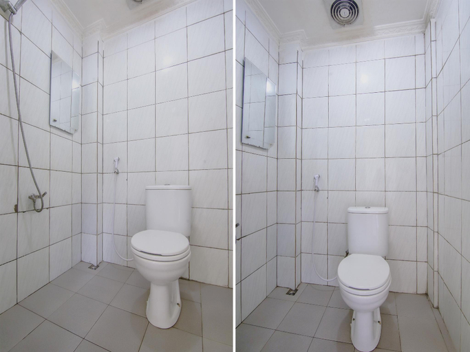 Bathroom, OYO 3242 Penginapan Saa'ada Syariah, Pagar Alam