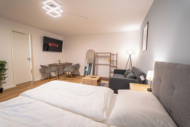 Room 5, LUXOMES: Vilshofen Altstadt Apartments, Passau
