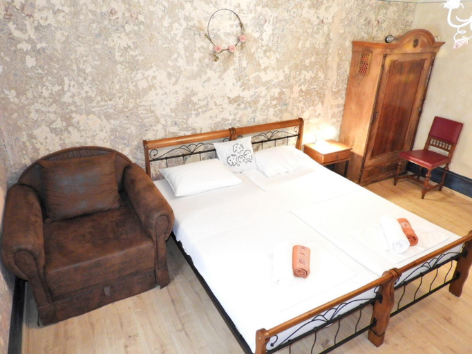 Others 5, Zupan 1 - apartman, Krk