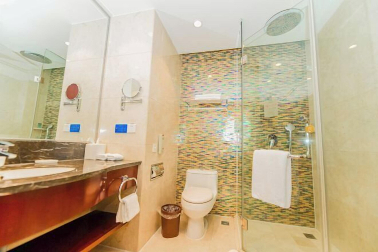 Bathroom 4, Grand New Century Resort Dongtou Wenzhou