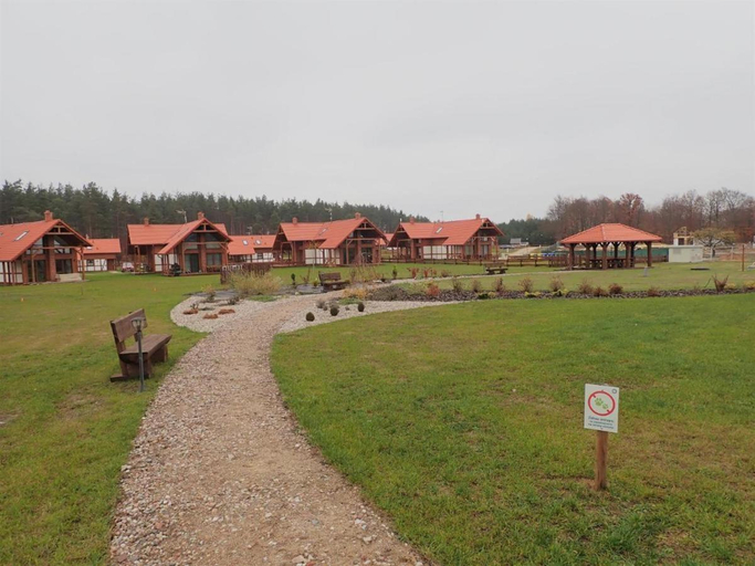 Others 3, Domek z basenem nad jeziorem Gwiazdy, Ostoja Bukowo, Kaszuby, Bytów