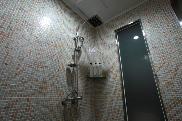 Bathroom 4, Seocho Yuwon Hotel Nambu Terminal, Seocho
