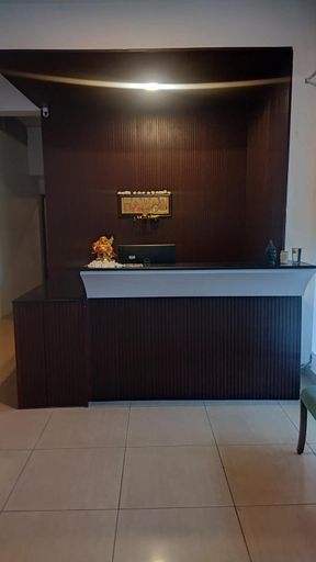 Public Area 2, Chaplin Hotel Pondicherry, Puducherry
