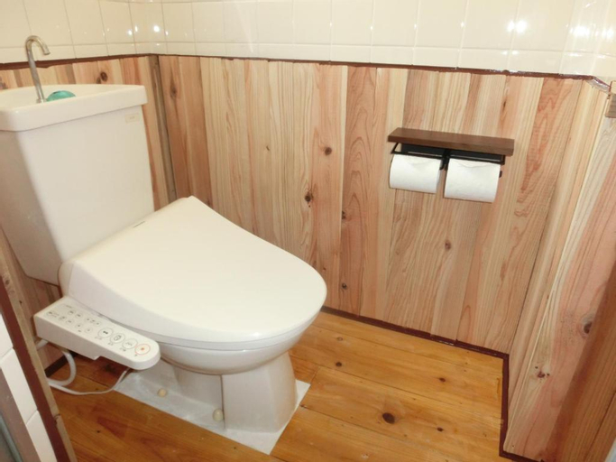 Bathroom 3