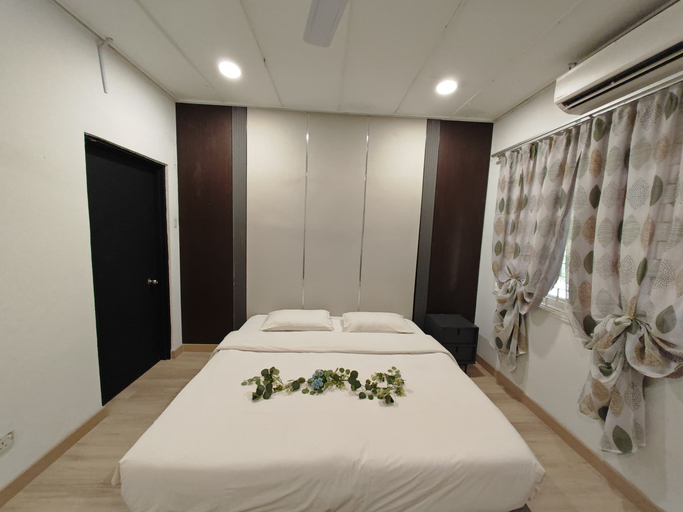 Bedroom 3, Taman Duta KL Deluxe Villa by uBook, Kuala Lumpur