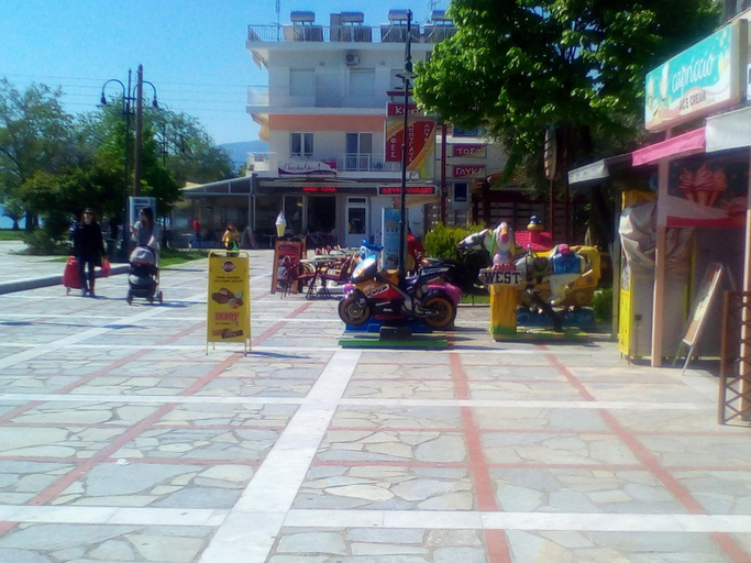 Others 5, Central Fountain, Central Macedonia