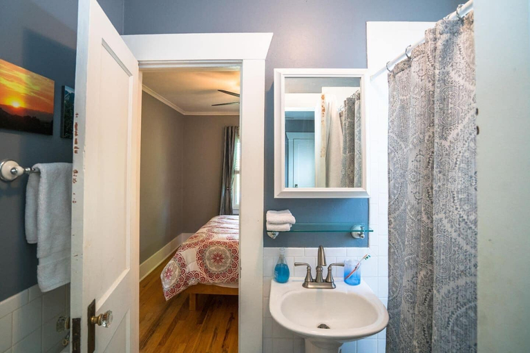 Bathroom, Platt Park Paradise, Denver