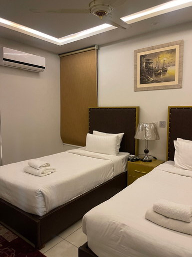 Room 2, OBAN Apartment, Lahore