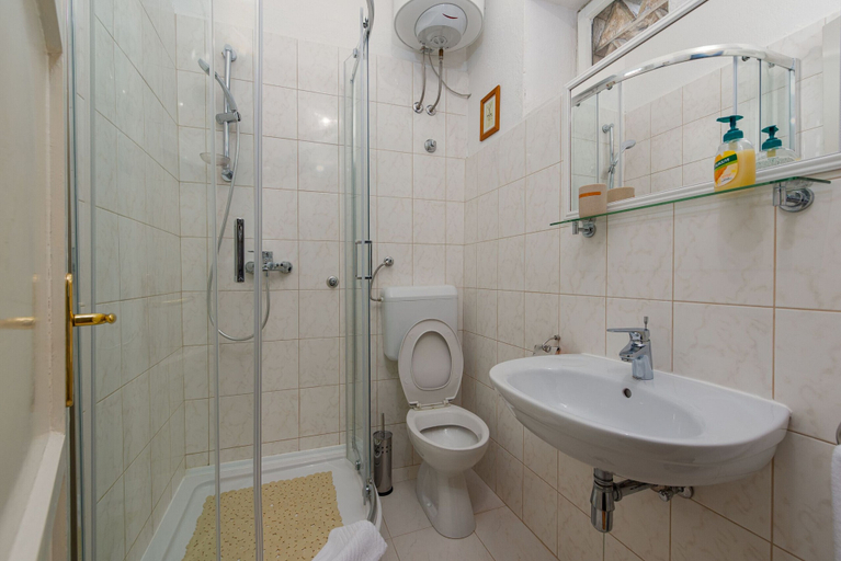 Bathroom 4, Villa Oak, Benkovac