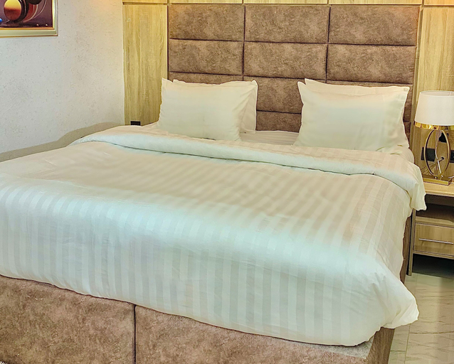 Bedroom 2, Prince Xclusive Royale Hotels, AwkaSout