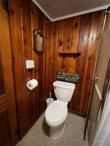 Bathroom 3, Red Tree Resort LLC, Price