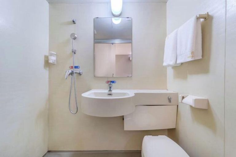 Bathroom 3, Yiju Hotel (Wenzhou Xinyi Medical Branch), Wenzhou