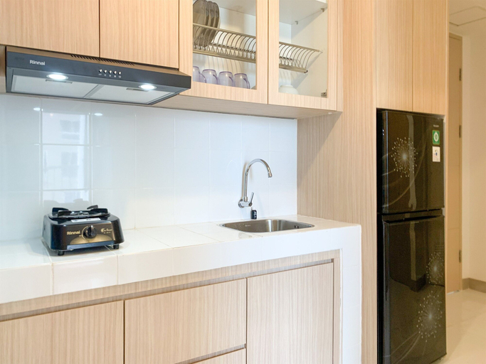 Private kitchen 3, Comfort 2Br At Tokyo Riverside Pik 2 Apartment, Tangerang