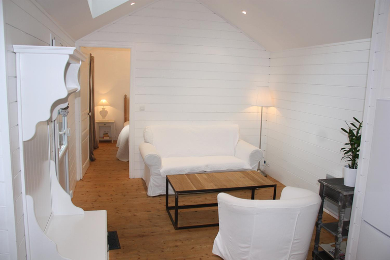 Bedroom 2, Maison Kador, Finistère