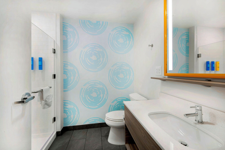 Bathroom 5
