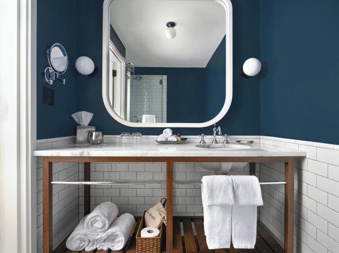 Bathroom 4, The Drayton Hotel Savannah, Curio Collection by Hilton, Chatham