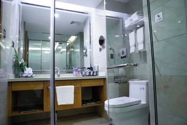 Bathroom 3, Shuangzixing Hotel, Pu'er