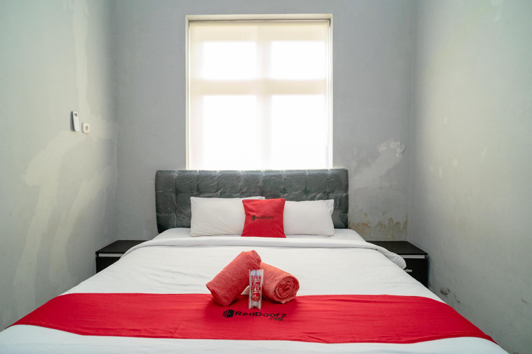 Bedroom 12