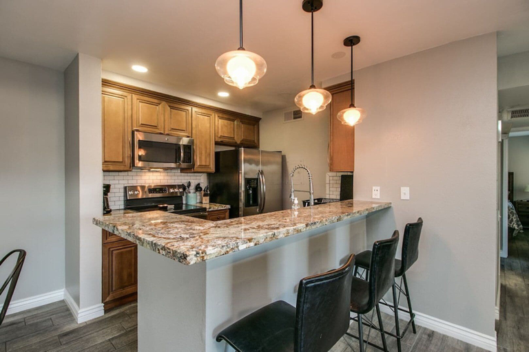 Others 3, Stylish Updated 2 Bdrm Near Old Town Scottsdale!, Maricopa
