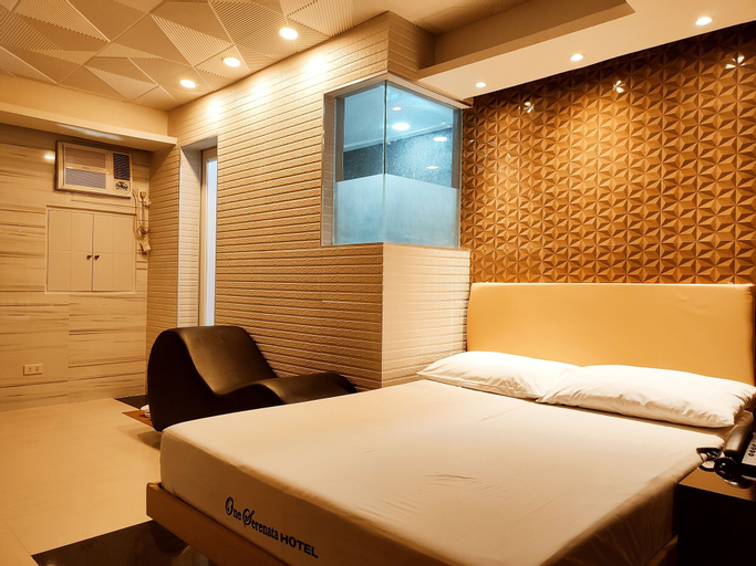 Bedroom 9