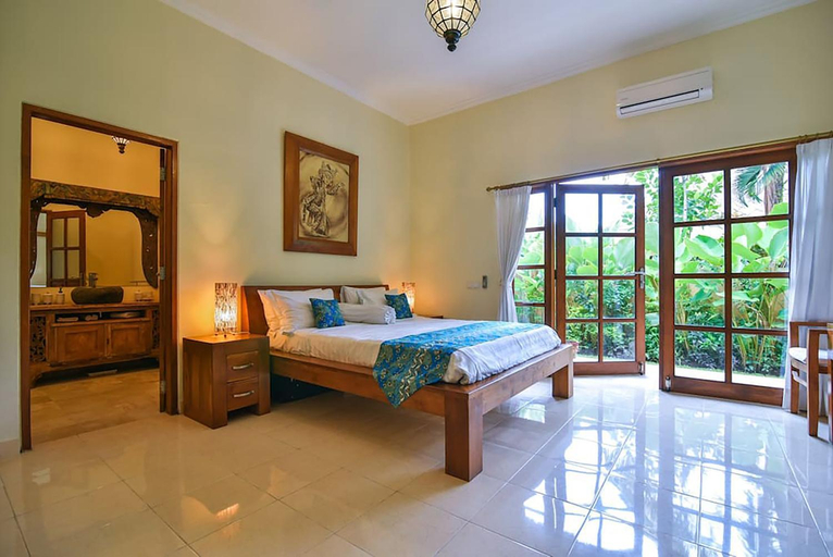 Bathroom 2, Villa Bidadari - Bali Sea Villas Beachfront and private pool, Buleleng