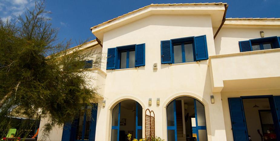 Others 5, Villa Calabernardo, Syracuse