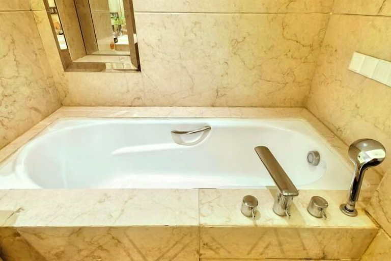Bathroom 4, Xinghewan International Hotel, Yancheng