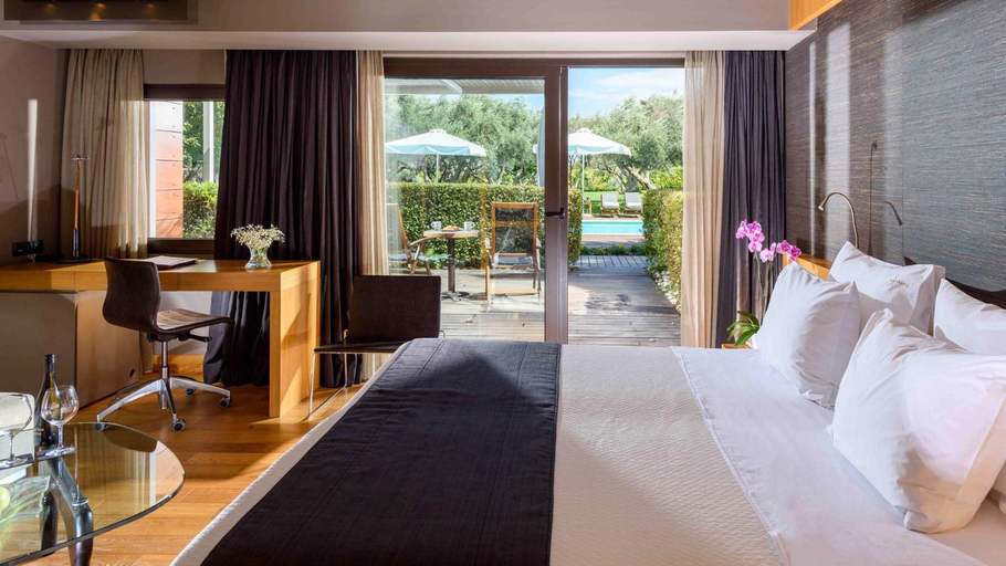 Bedroom 3, Alexander Beach Hotel & Spa, East Macedonia and Thrace
