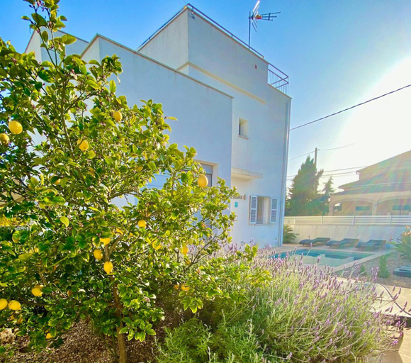 Others 2, Villa Isla Bonita, Baleares