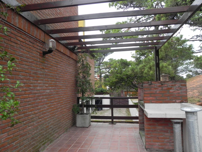 Others 5, El Horreo Apart, Villa Gesell