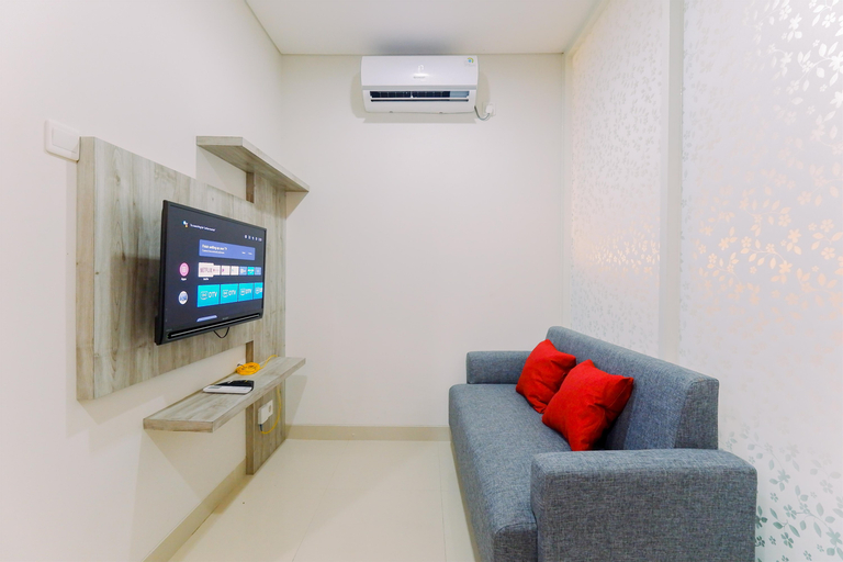 Exterior & Views 2, Well Furnished and Cozy 1BR Apartment Atlanta Residences By Travelio, Depok