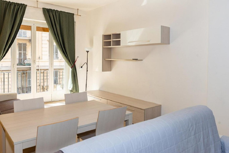 Bedroom 2, May Twins Home, La Spezia