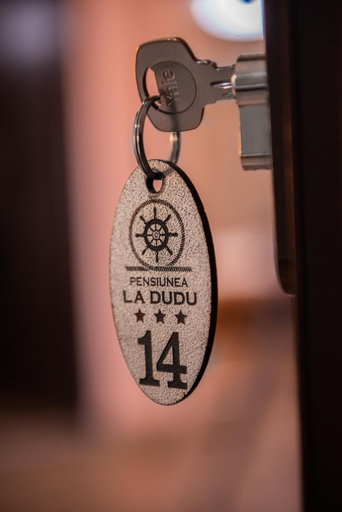 Others 4, La Dudu, Limanu