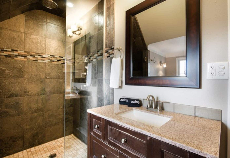 Bathroom 3, Casa Tejon, Splendid Sunnyside Seclusion Hot Tub, Denver