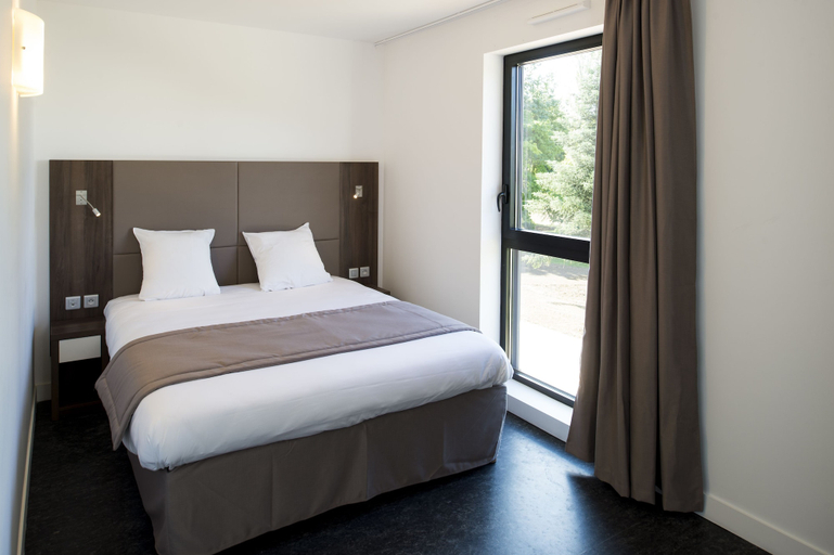 Bedroom 3, Adonis Dijon Maison Internationale, Côte-d'Or