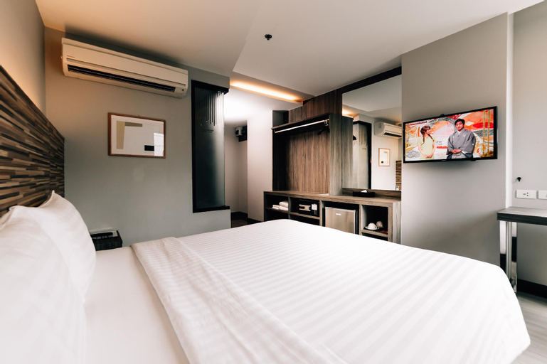 Bedroom 26