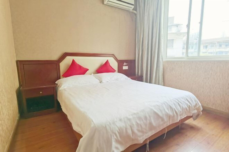 Huancheng Hotel (Huzhou Aishan Plaza Yintai Branch), Huzhou