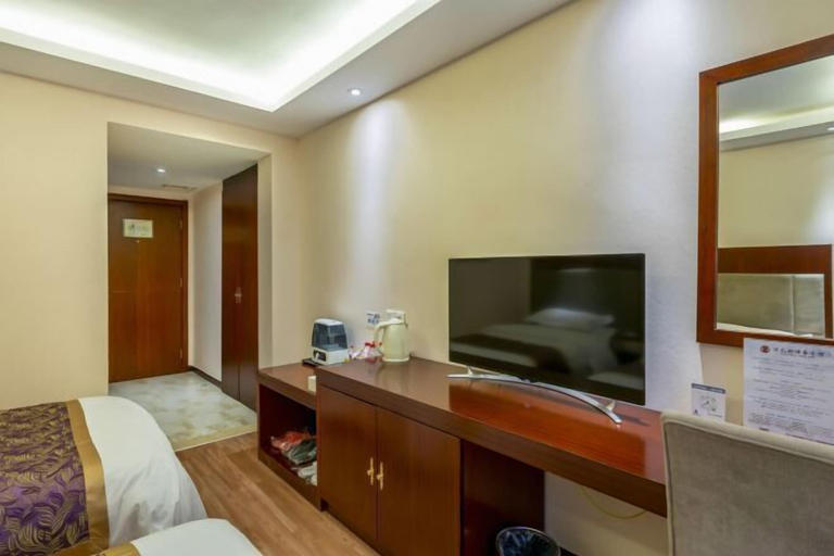 Bedroom 3, Shuanglong Hotel, Zhangjiakou