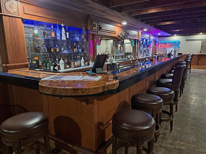 Food & Drinks 5, Prairie Rose Inn, Trego