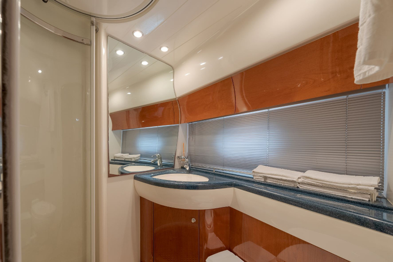 Bathroom, Vass, Funchal