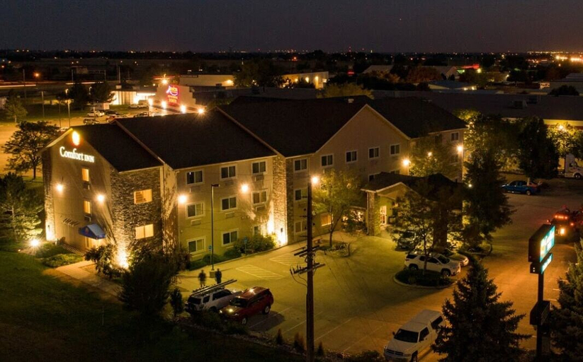 Exterior & Views 2, Comfort Inn Fort Collins North, Larimer