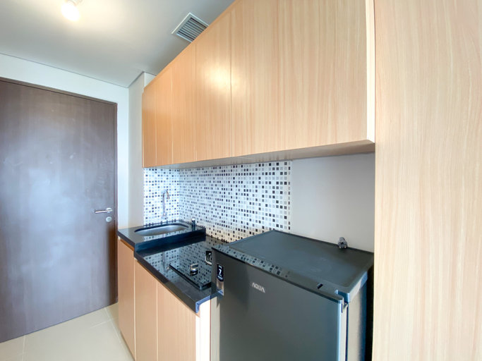 Others 4, Fancy and Simply Studio at Transpark Juanda Bekasi Timur Apartment By Travelio, Bekasi